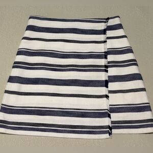 Loft by Ann Taylor Fringed Blanket Skirt. Sz 8